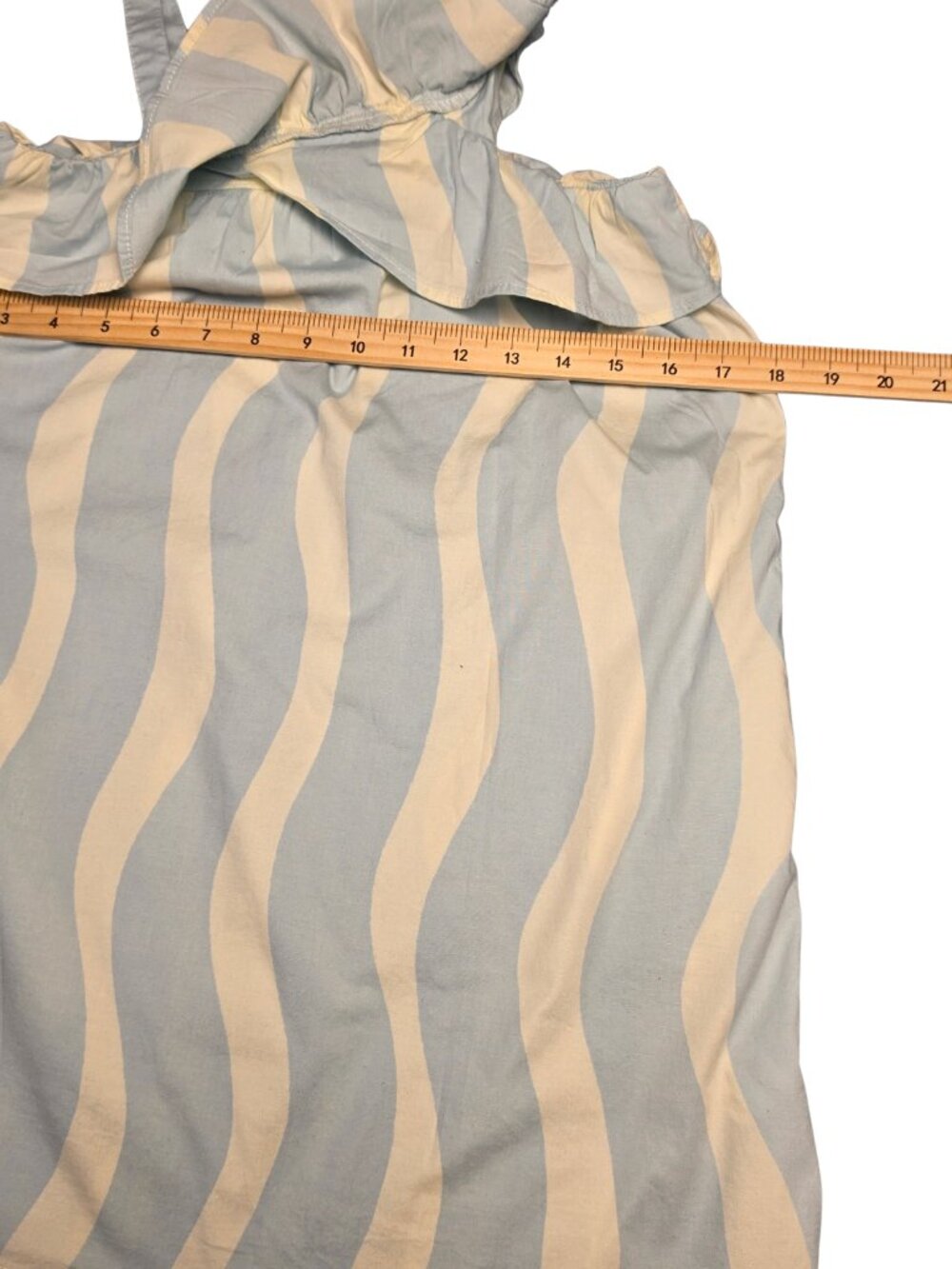 Free Assembly Striped Ruffle dresse 7/8 - Picture 3 of 4